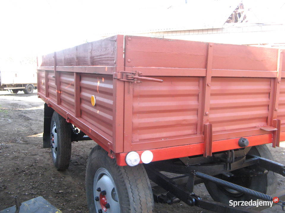 przyczepa d35 sztywna ładna podłoga i burty Przyczepy rolnicze Ryki sprzedam