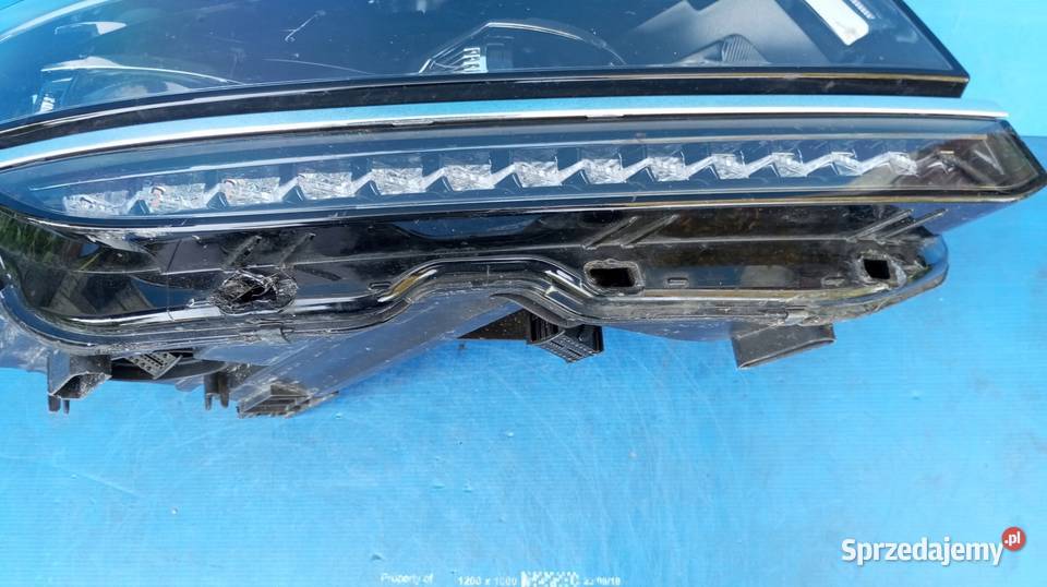 LAMPA REFLEKTOR PRAWY PRZÓD EU FULL LED VW Nowy Tomyśl
