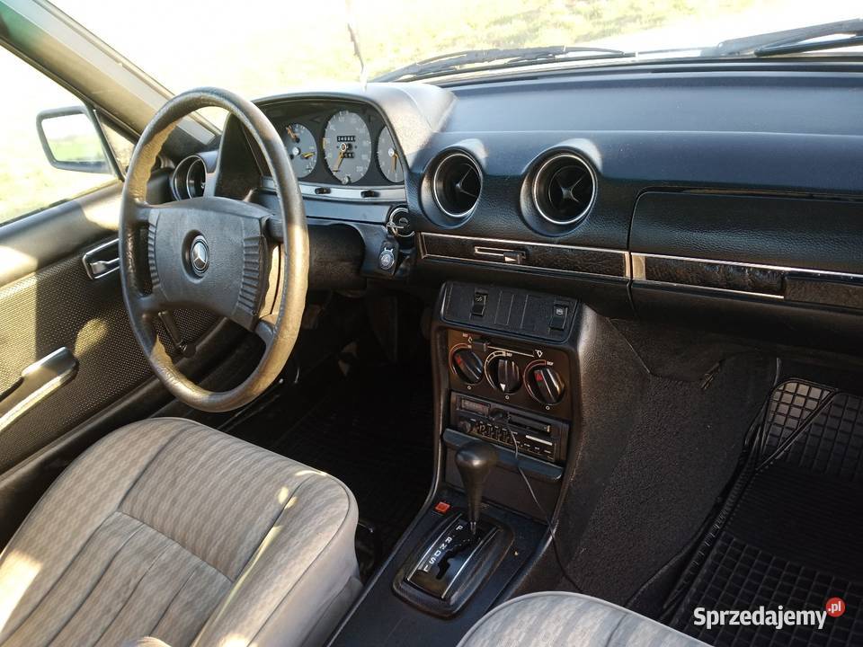 W 123 230E Automat 78r 240tk Zdrowy 4/5