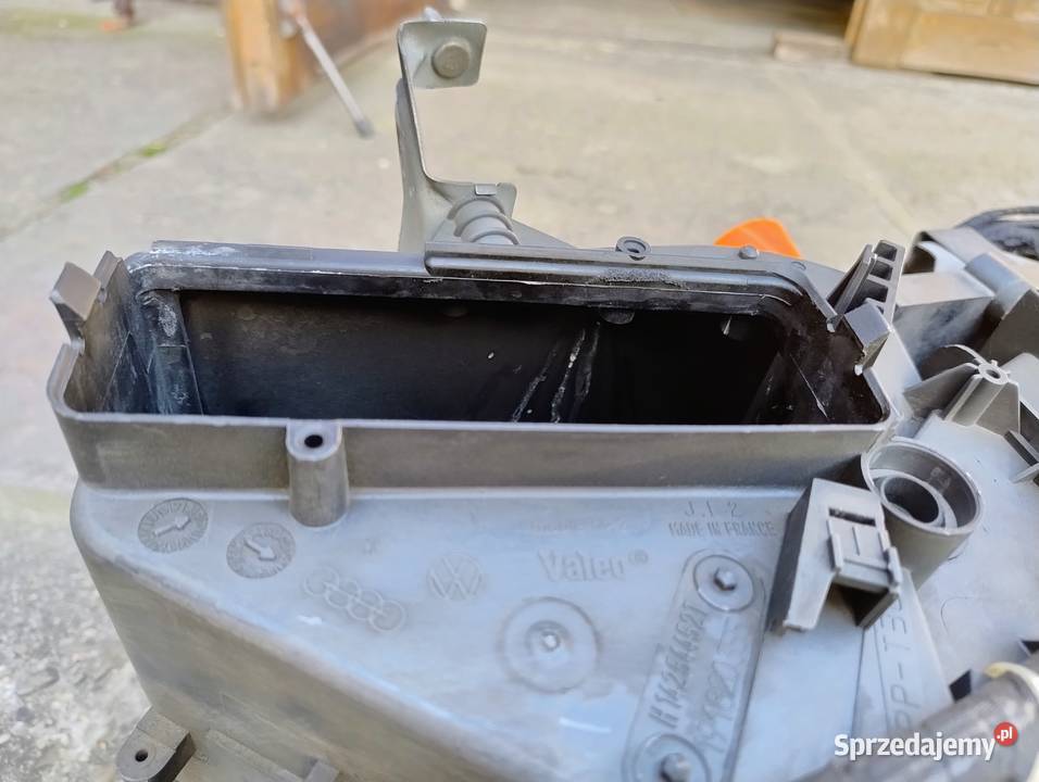 Audi 80 B4 Kombajn klimatyzacji manualnej osobowe Dębica