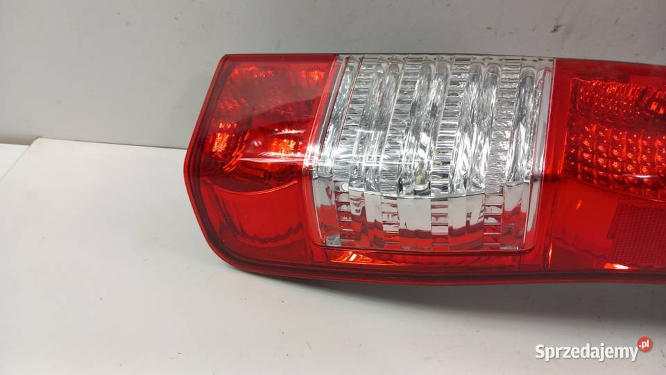 HONDA CRV II LIFT LAMPA TYŁ PRAWA wielkopolskie Zbierkowo sprzedam