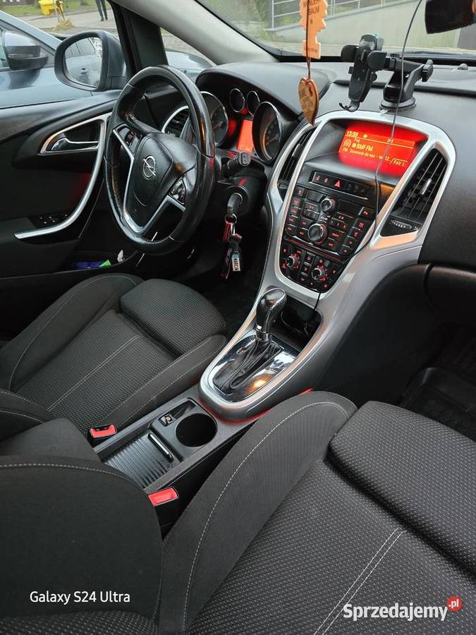 Astra J 16 Turbo 180 możliwa zamiana światła do jazdy dziennej Nakło nad Notecią