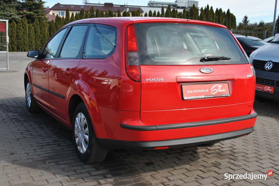 Ford Focus Kombi Czerwony Klimatyzacja Centralny Sierakowice