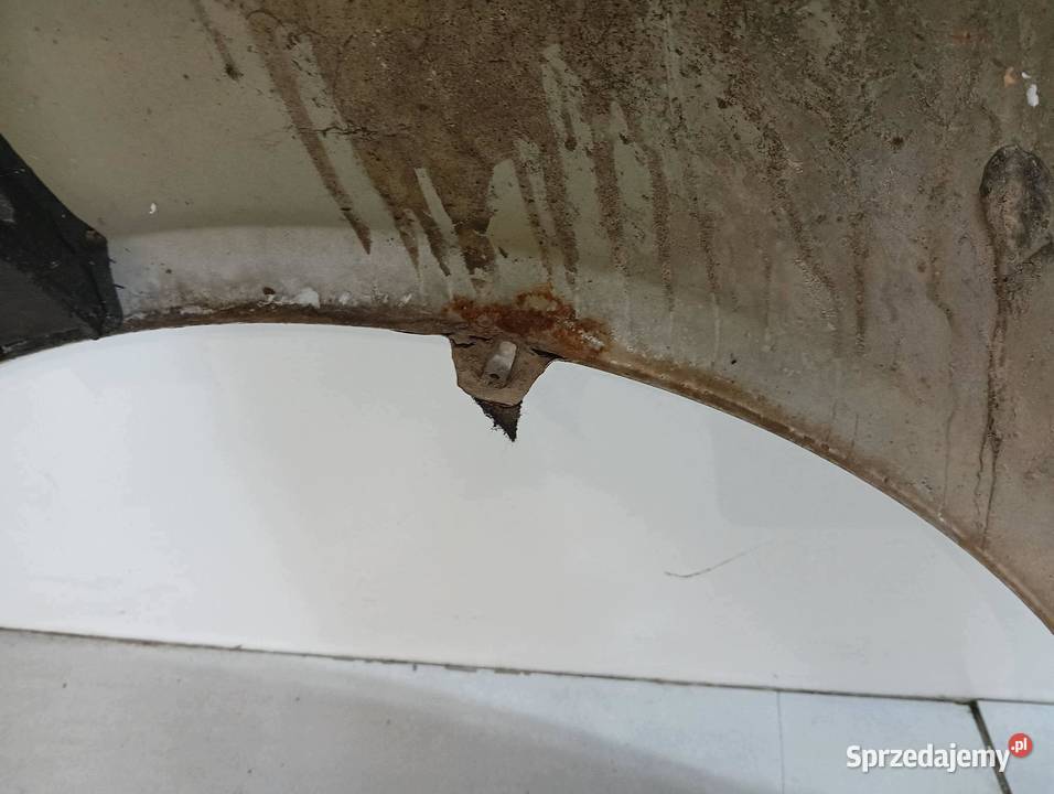 BŁOTNIK PRAWY PRZÓD SREBRNY PRZED LIFT Skoda