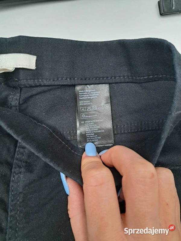 czarne rurki HM uniwersalny styl 34 H&M Trąbki Wielkie sprzedam