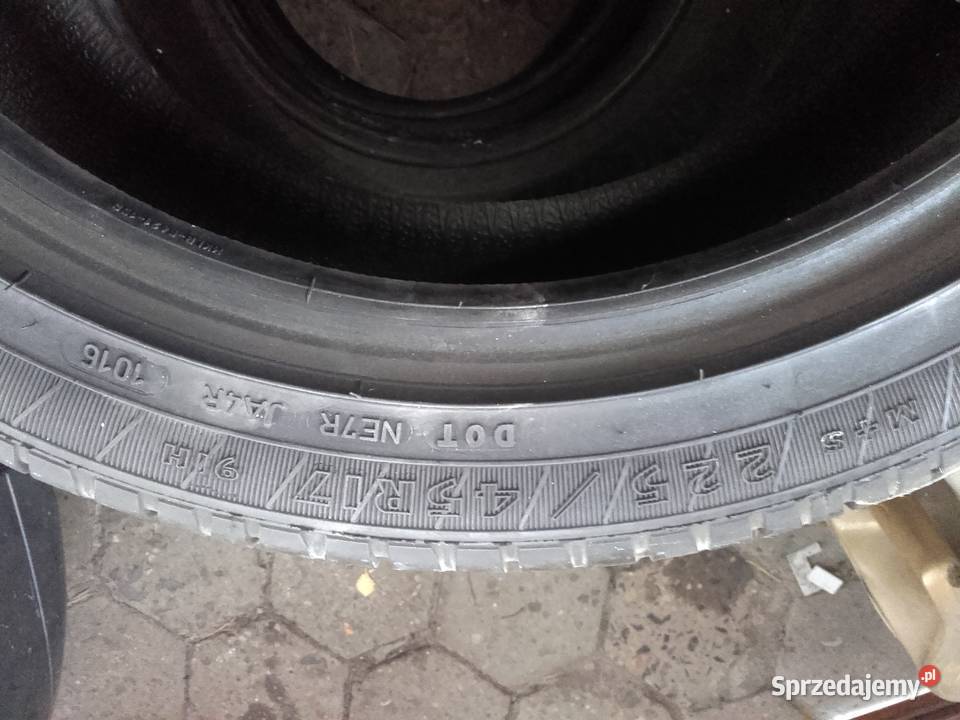 para opon goodyear 225x45x17 Rok produkcji 2016 łódzkie Aleksandrów Łódzki