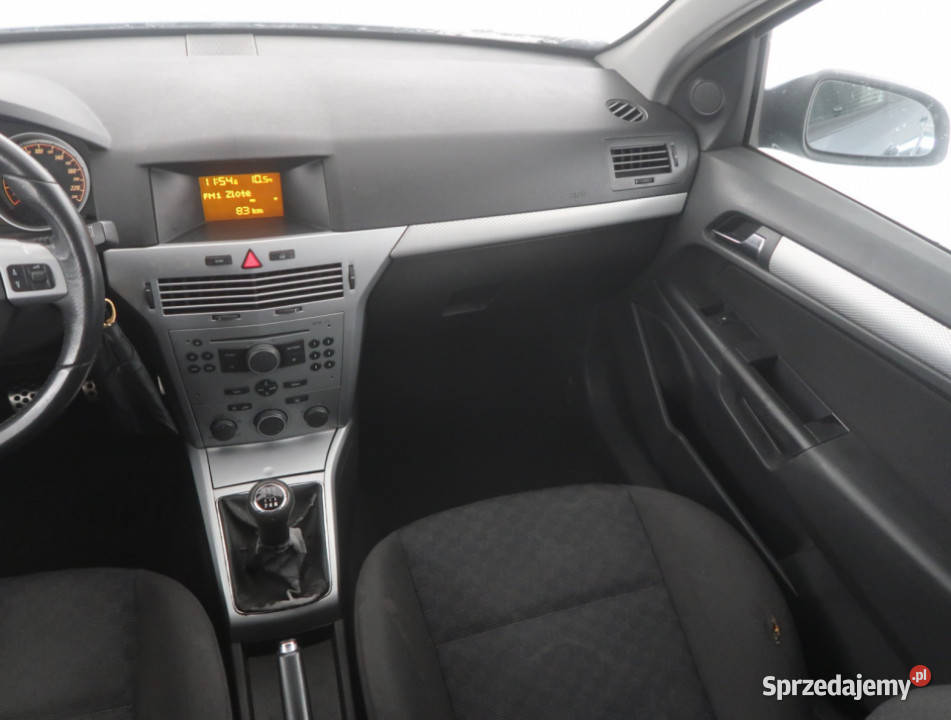 Opel Astra 17 CDTI ESP Bielany Wrocławskie