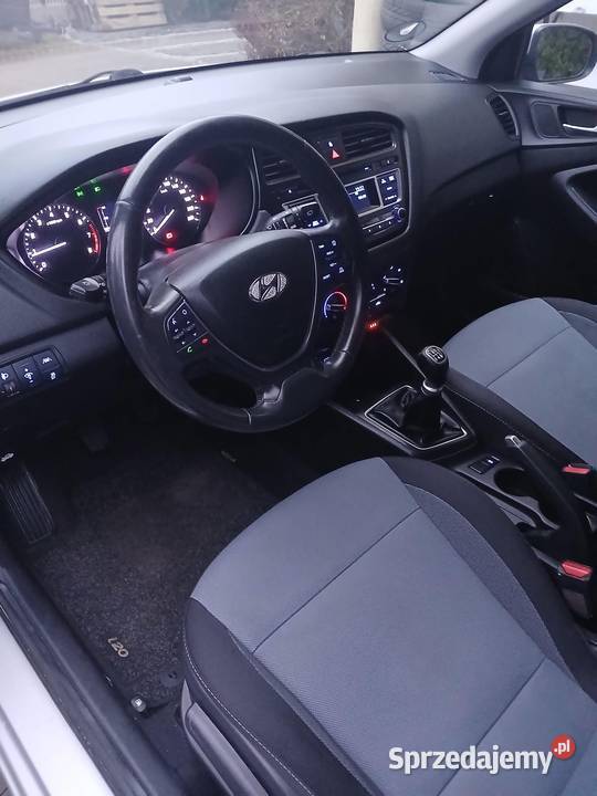 Benzynka ZadbanyOrginał 100 185000km Szydłówek