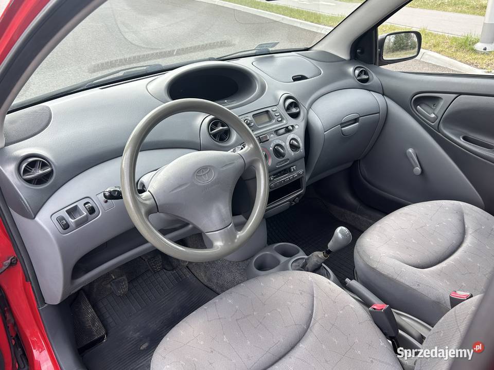 Toyota Yaris 10 VVTI Lubartów sprzedam