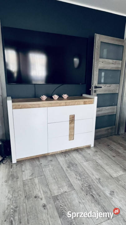 Mieszkanie 75m2 4 pokoje balkon sprzedam