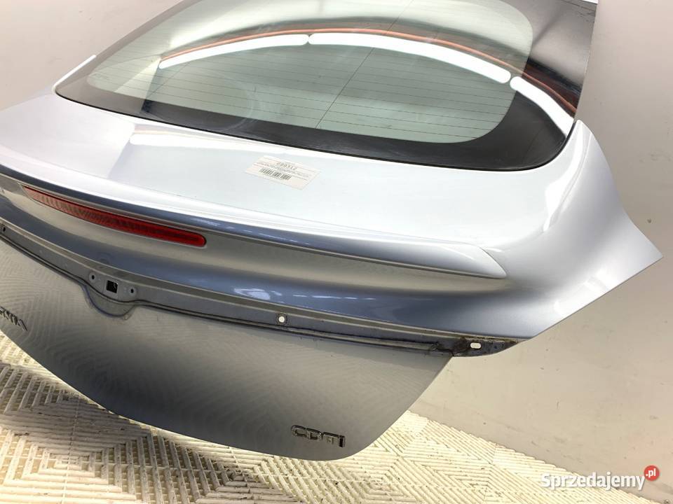 KLAPA TYŁ OPEL INSIGNIA A Hatchback 0817 TYLNA