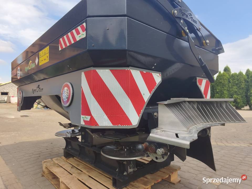 Rozsiewacz AgroTom RNH XL 1200 Siewierz sprzedam