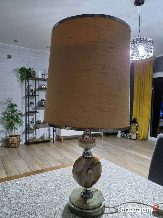 Lampa z marmuru onyx Wola Podłężna