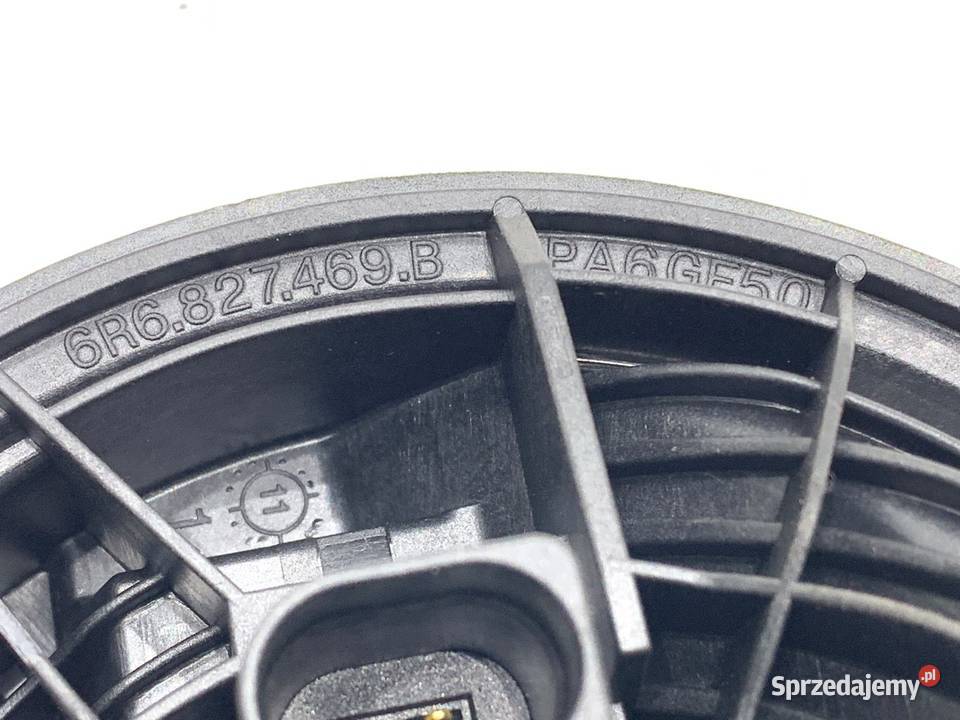 KLAMKA KLAPY TYŁ VW POLO V 6R6827469B Hatchback