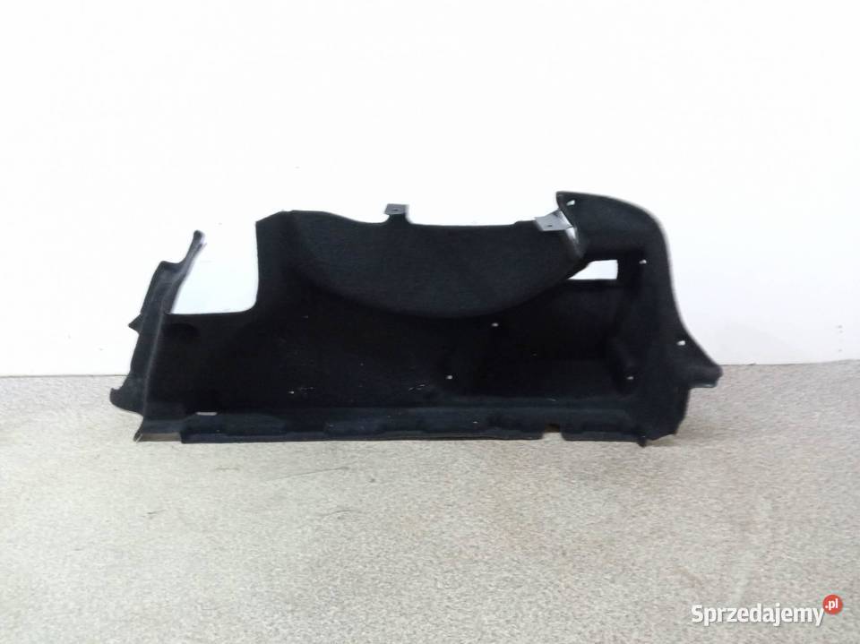 TAPICERKA BOCZEK BAGAŻNIKA SEDAN PRAWY Renault świętokrzyskie