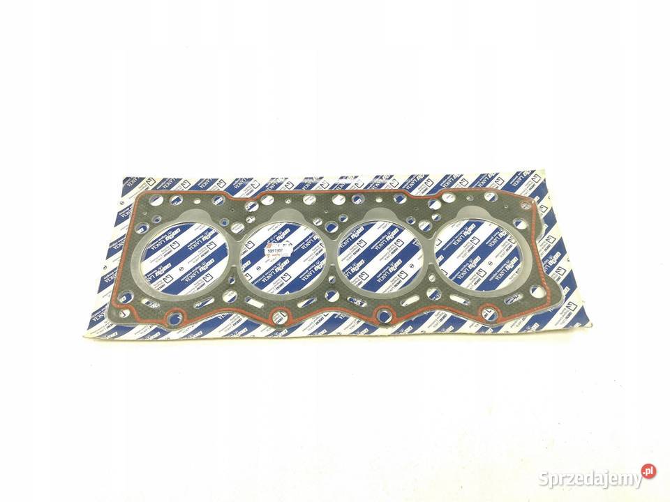 USZCZELKA GŁOWICY FIAT CROMA LANCIA THEMA 25D sprzedam