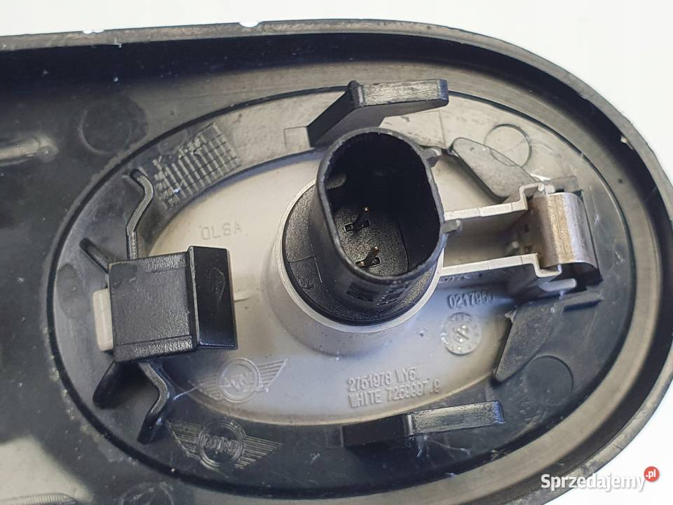 Mini Cooper One R56 0613r PRAWY BOCZNY osobowe