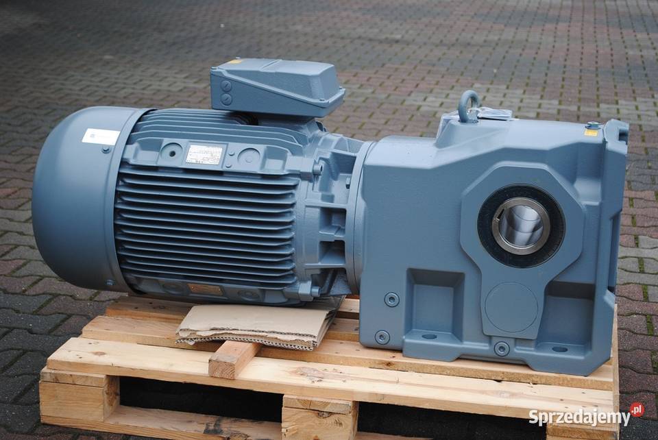 Motoreduktor kątowy 45kw 72obrmin firmy NORD Kargowa