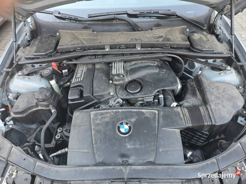 BMW E91 320i 150 koni Kombi aluminiowe felgi Olszyna