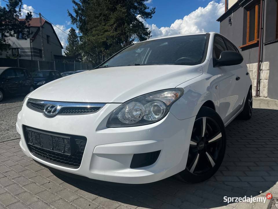Hyundai i30 14 bezwypadkowy 218000km Samochody osobowe Żywiec