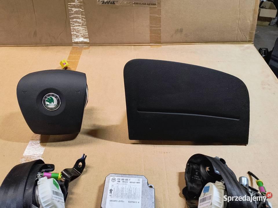 Skoda Fabia II 0710 Airbag Komplet poduszek Domasław