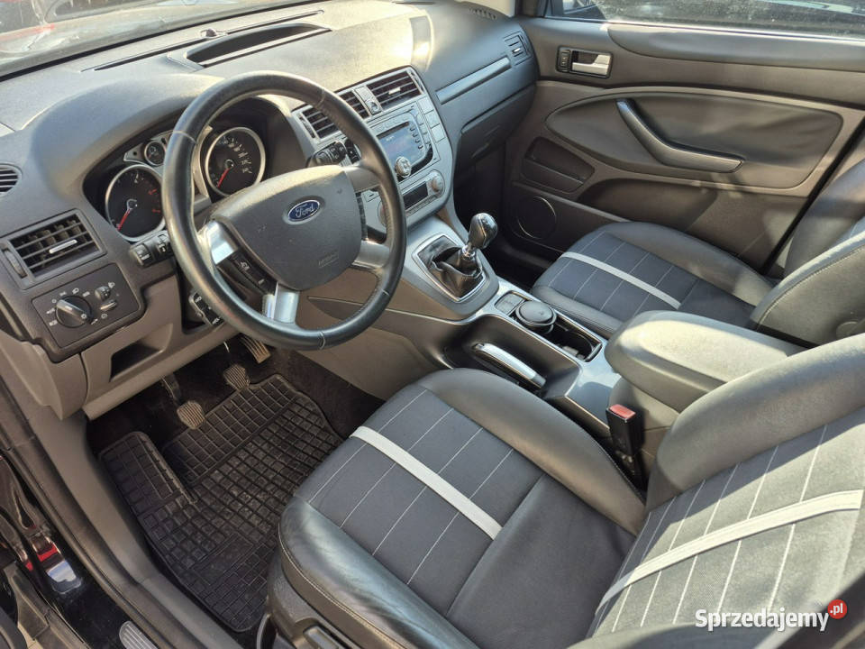 Ford Kuga pdc bezwypadkowy climatronic bez rdzy centralny zamek sprzedam