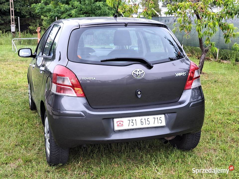 Toyota Yaris 100 100 oryginał 6 biegowy Wrocław sprzedam