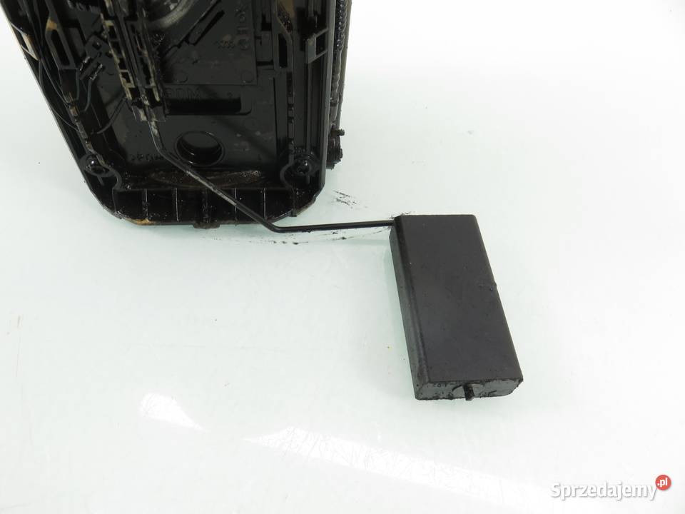 POMPA PALIWA VW GOLF V 19 TDI 1K0919050D