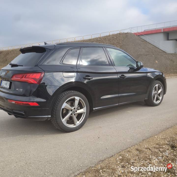 Audi q5 Black Edition S line pneumatyka 2018 20 kupiony w polskim salonie Woźniki
