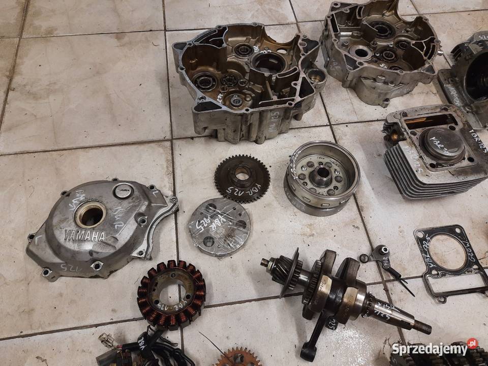 Yamaha YBR 125 silnik części głowica wał Jelenia Góra sprzedam