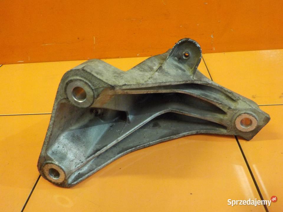 AUDI Q7 42 TDI V8 09r 326 BTR lapa wspornik Pozostałe Suków