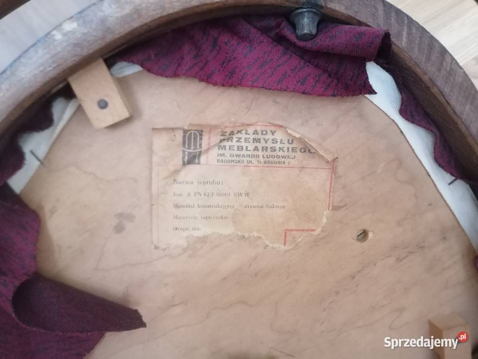 Krzesło drewniane PRL Radomsko łódzkie