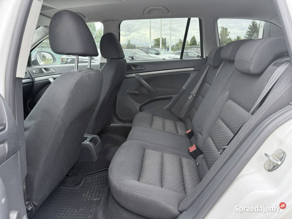 koda Octavia 16TDi 105 2012r Salon II 20042013 nieuszkodzony dolnośląskie Wrocław