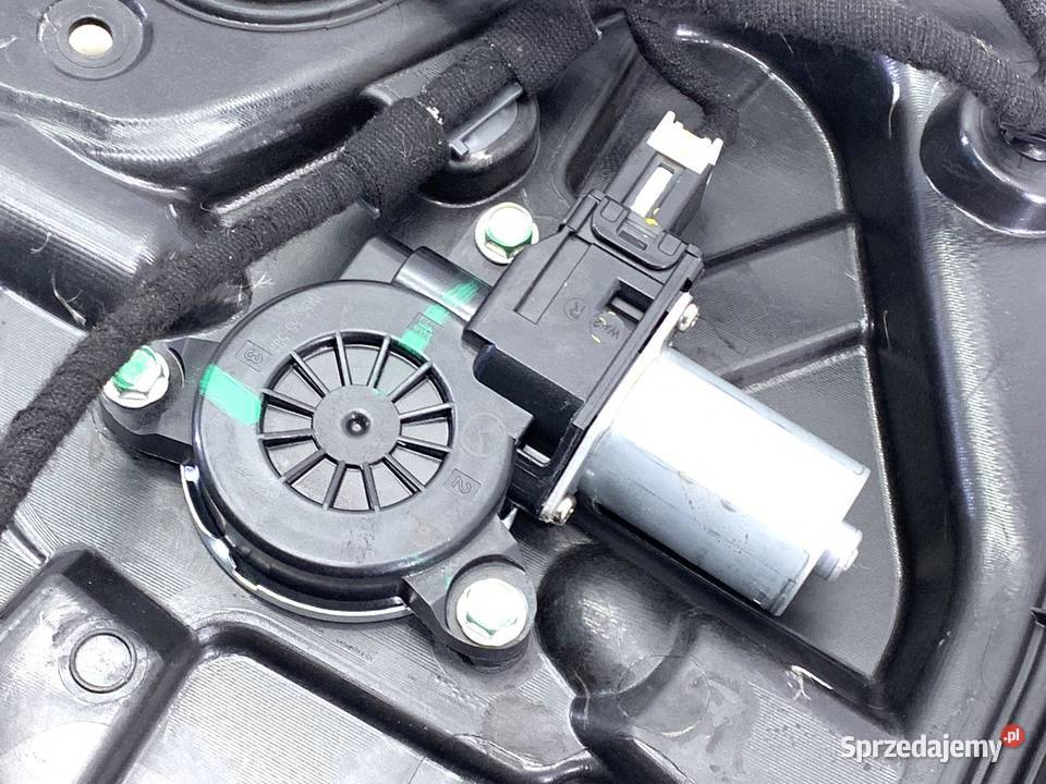 PODNOŚNIK SZYBY PRAWY PRZÓD MAZDA 3 BM Hatchback osobowe