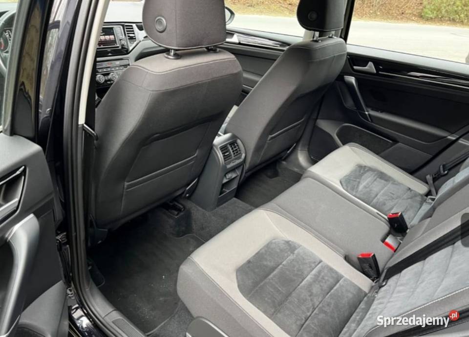 VW Golf Sportsvan Highline Garażowany 1600cm3 Kłobuck