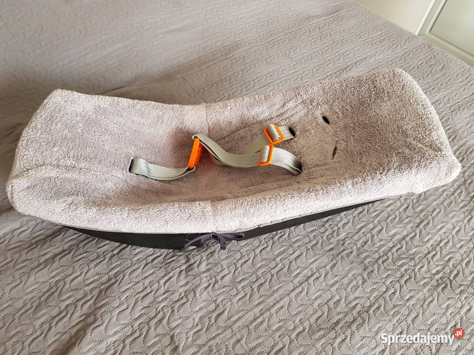 Fotelik wkładka marki WEBER do przyczepki Żołynia