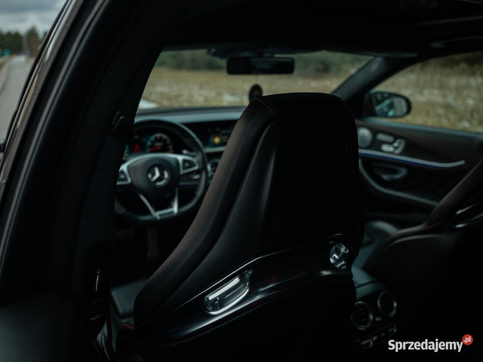 Mercedes E43 AMG 30 Biturbo Carbon Panorama wielofunkcyjna kierownica