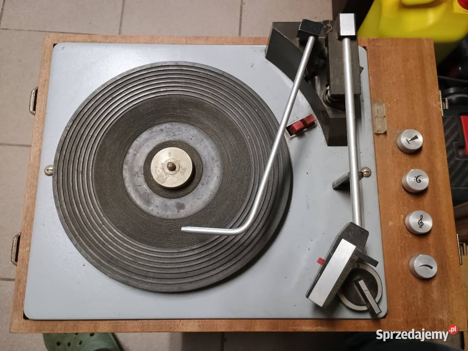 Gramofon z lat 70 PRL Elektronika