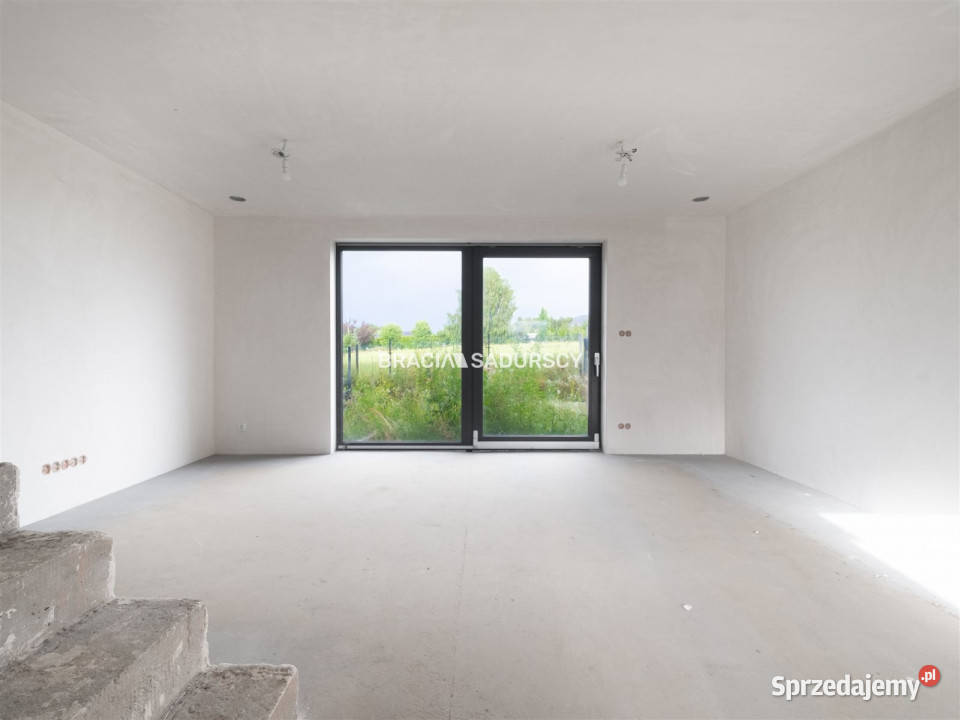 Dom szeregowy Tomaszowice Ujazdowska 8661m2 2 piętra małopolskie