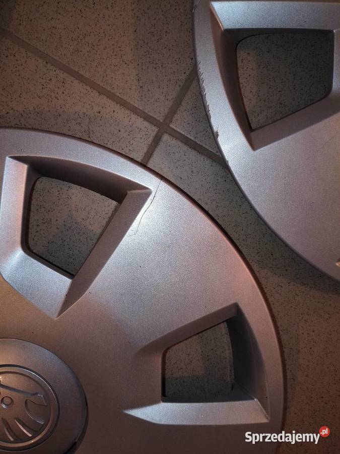 Oryginalne kołpaki skoda R15