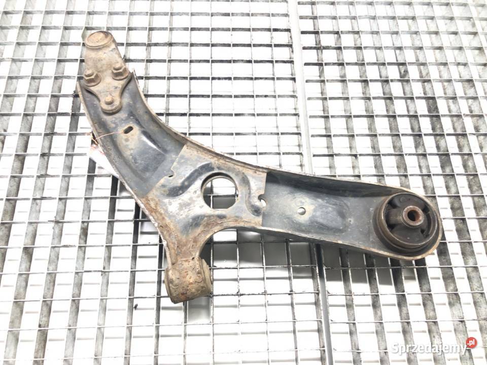 WAHACZ LEWY PRZÓD HYUNDAI i30 Hatchback PRZEDNI