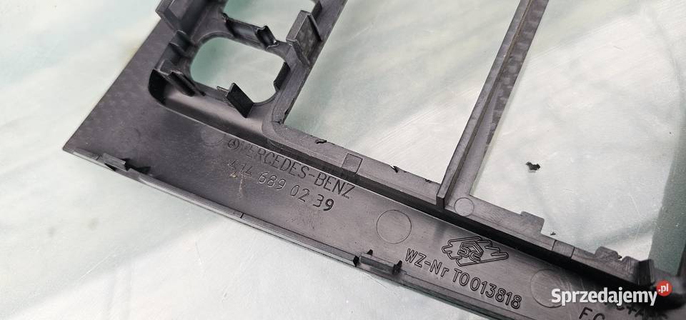 Ramka radia panel środkowy mercedes vaneo w414 Zbąszyń
