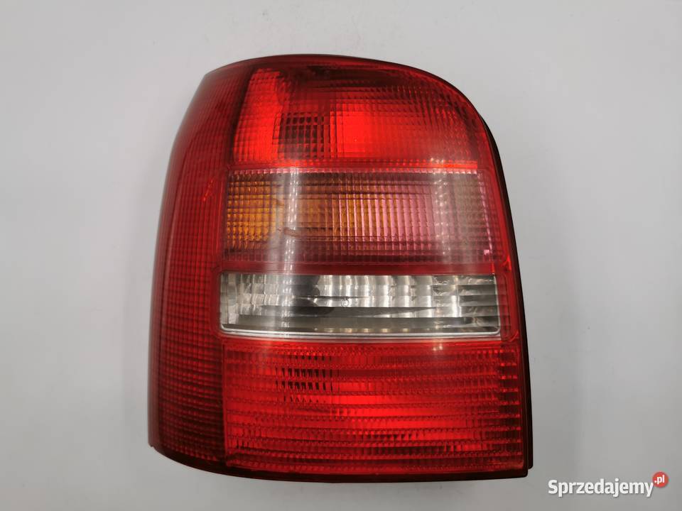 Lampa Lewy Tył Tylna Lewa Audi A4 B5 Avant Lift Oświetlenie mazowieckie Wyszków sprzedam