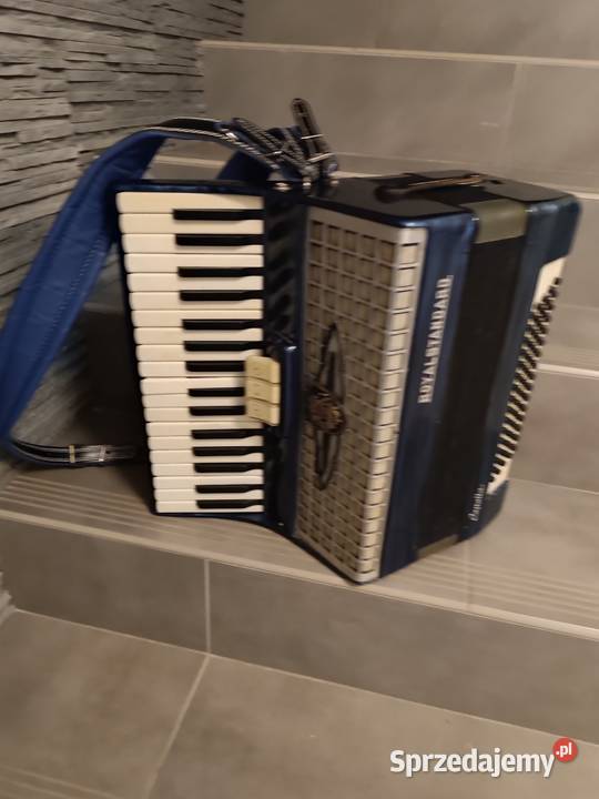 Akordeon royal standard 80 capella Ropczyce sprzedam
