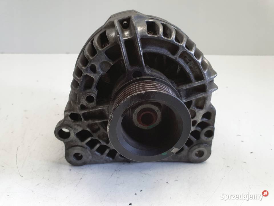 ALTERNATOR VW Golf V 16 8V 06A903026B bosch 70A