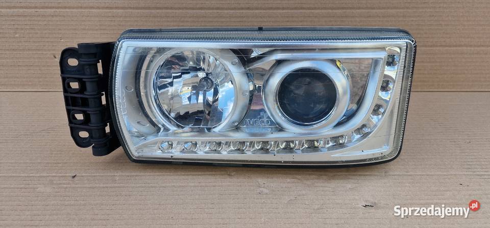 STRALIS EUROCARGO REFLEKTOR LED LEWY LAMPA LEWA lampy przednie Bieleń