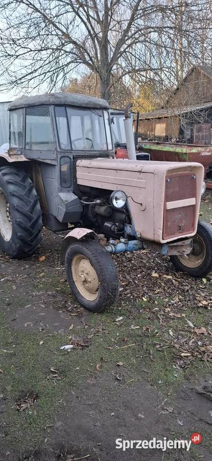 Ciagnik URSUS C 360 odpala na chodzie