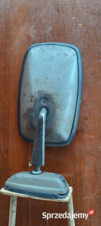 Sygnowane lusterka z przedłóżką Rok produkcji 1982 Pozostałe