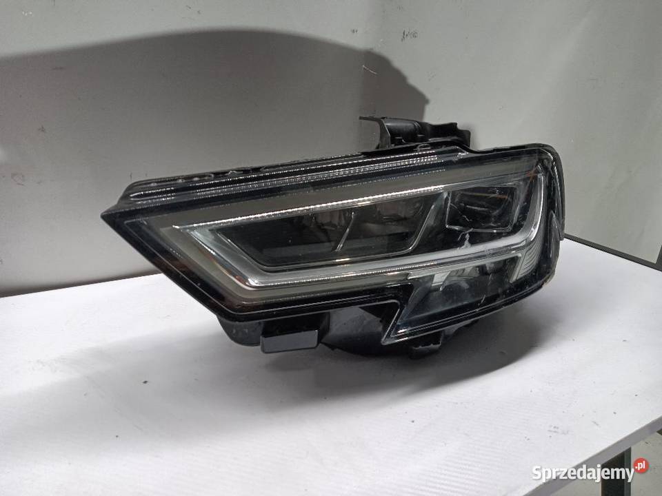 LAMPA PRZÓD PRZEDNIA LEWA AUDI A3 8V LIFT osobowe