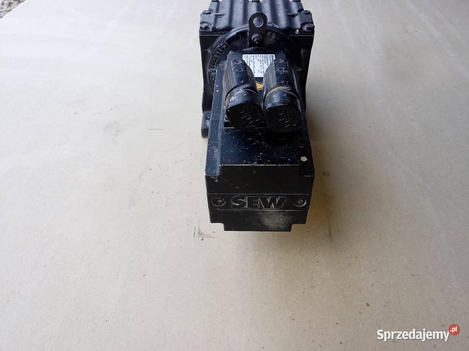 Silnik elektryczny z przekładnią Jasło